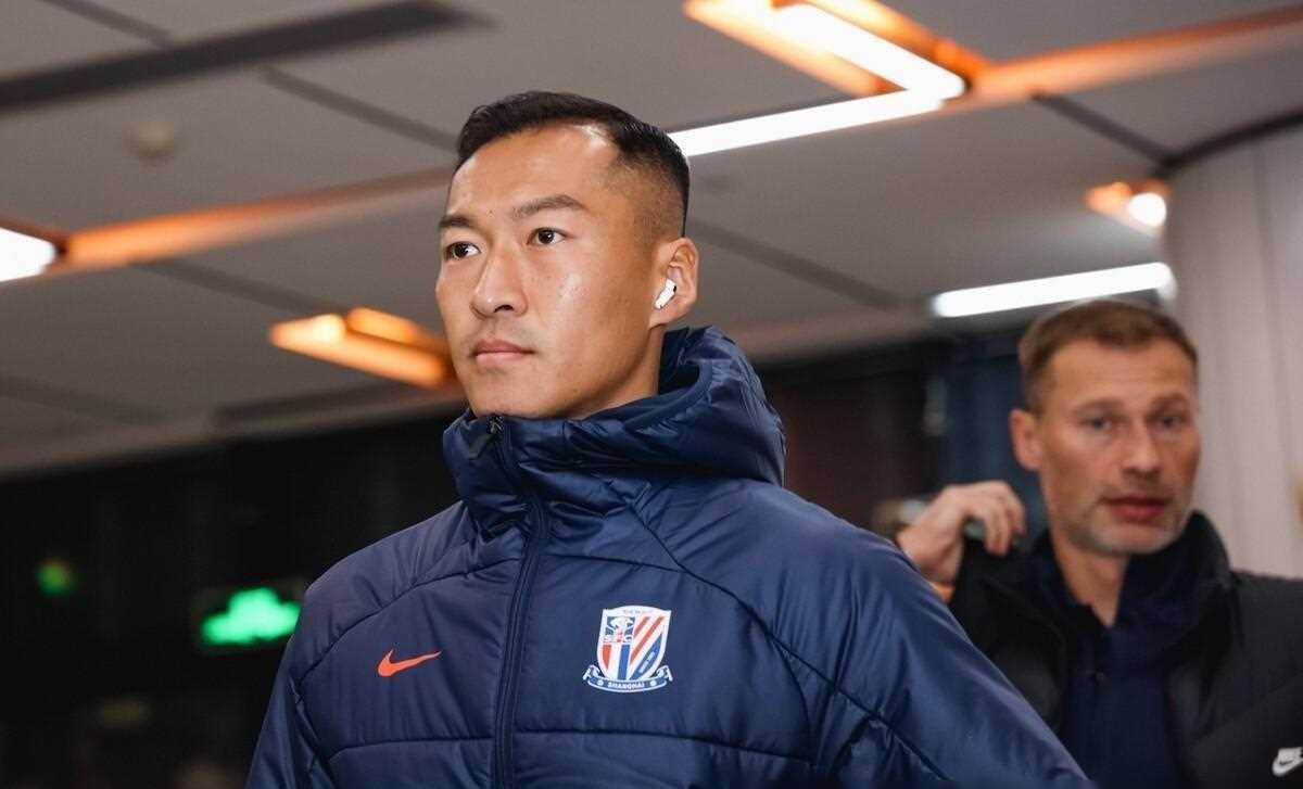 包含尤文核心球员被曝转会传闻，引球迷热议，提供电话.的词条